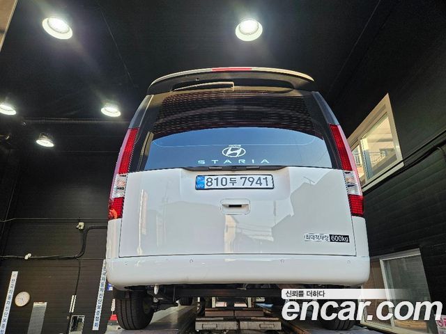 Hyundai Staria Cargo 5-Seater Modern 2025 — фото 7