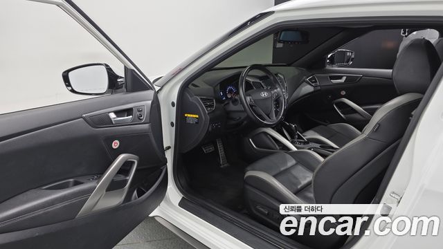 Hyundai Veloster 1.6 Turbo D Spec 2017 — фото 10