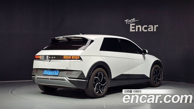 Hyundai Ioniq 5 Long Range AWD Exclusive 2022 — фото 2