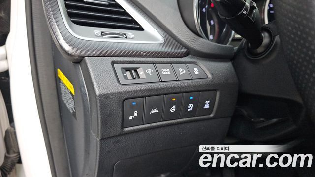 Hyundai Santa Fe The Prime Diesel 2.0 4WD Exclusive Special 2016 — фото 13