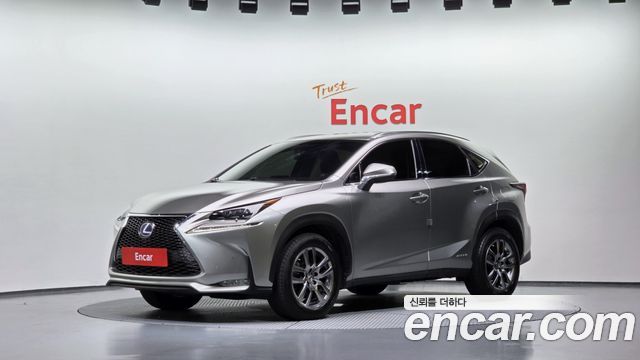 Lexus NX300h Supreme