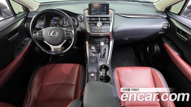Lexus NX300h Supreme 2017 — фото 7