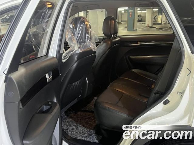 Kia Sorento R Diesel 2.0 2WD TLX Deluxe 2012 — фото 9