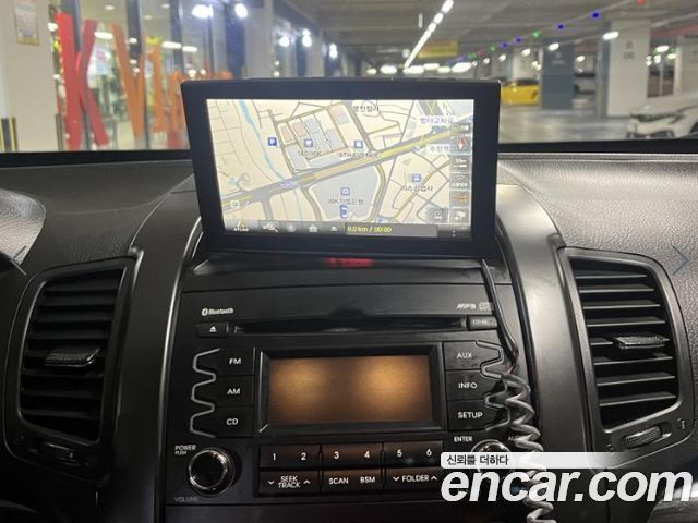 Kia Sorento R Diesel 2.0 2WD TLX Deluxe 2012 — фото 18