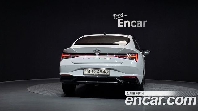 Hyundai Avante (CN7) 1.6 Inspiration 2021 — фото 4