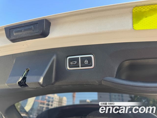 Kia Sorento (IV) HEV 1.6 4WD Prestige 2023 — фото 15