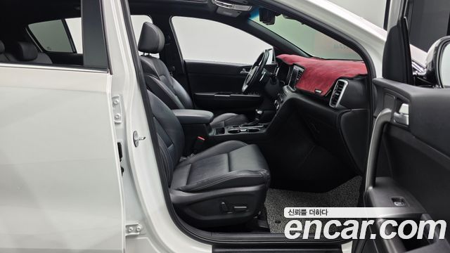 Kia Sportage The Bold Diesel 2.0 2WD Prestige 2020 — фото 11