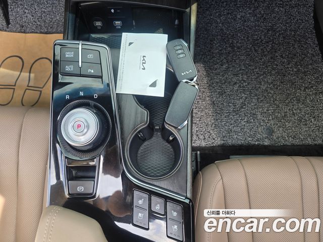 Kia K8 2.5 Gasoline 2WD Noblesse 2022 — фото 16