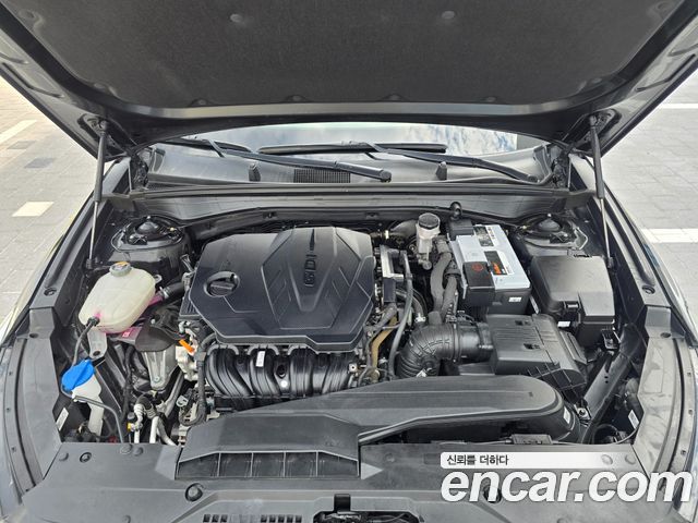 Kia K8 2.5 Gasoline 2WD Noblesse 2022 — фото 6