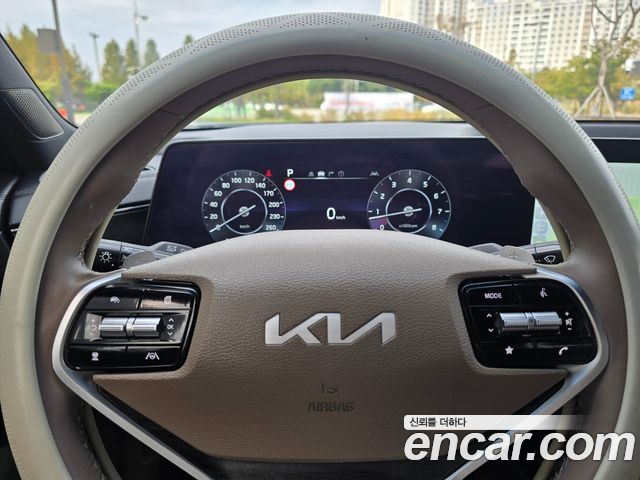 Kia K8 2.5 Gasoline 2WD Noblesse 2022 — фото 9