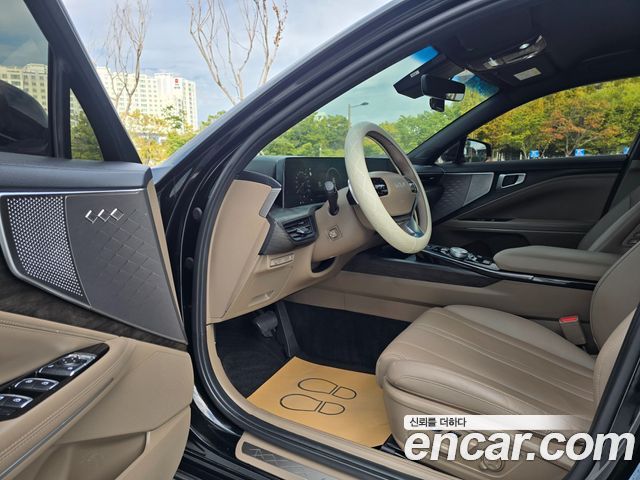 Kia K8 2.5 Gasoline 2WD Noblesse 2022 — фото 18