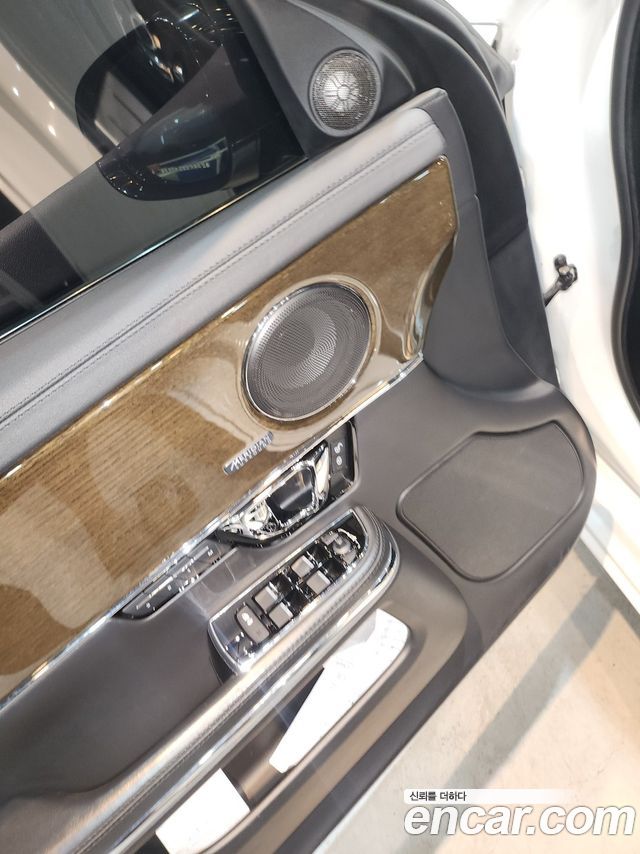 Jaguar XJ 3.0D Premium Luxury LWB X351 2019 — фото 20