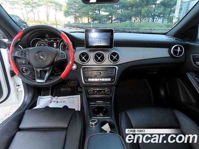 Mercedes-Benz CLA-Class (C117) CLA250 4MATIC 2017 — фото 7