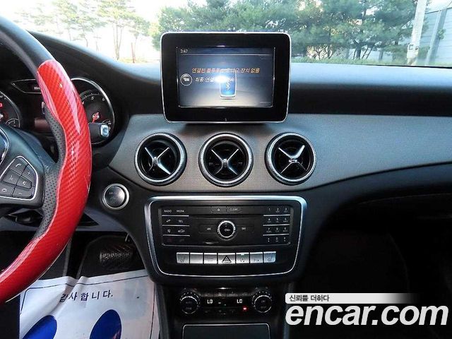 Mercedes-Benz CLA-Class (C117) CLA250 4MATIC 2017 — фото 16