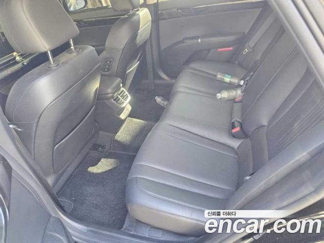Hyundai Grandeur (GN7) 2,5 Gasoline 2WD Exclusive 2023 — фото 20