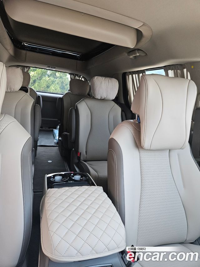Kia Carnival (IV) Gasoline 9-Seater Hi-Limousine Signature 2023 — фото 11