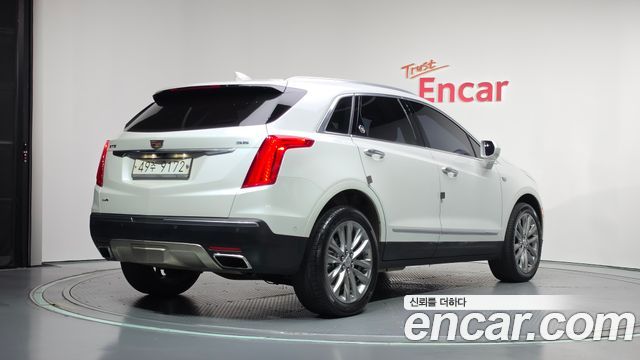 Cadillac XT5 3.6 Platinum 2018 — фото 2