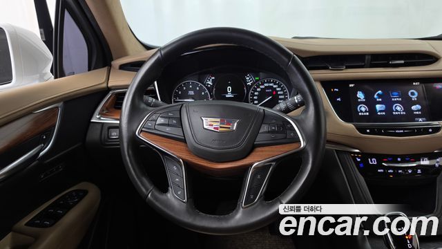 Cadillac XT5 3.6 Platinum 2018 — фото 13