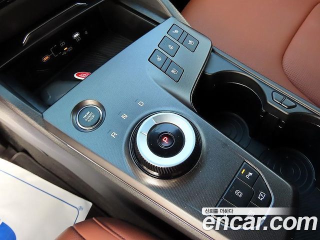 Kia Sportage (V) Gasoline 1.6 Turbo 2WD Noblesse 2025 — фото 10