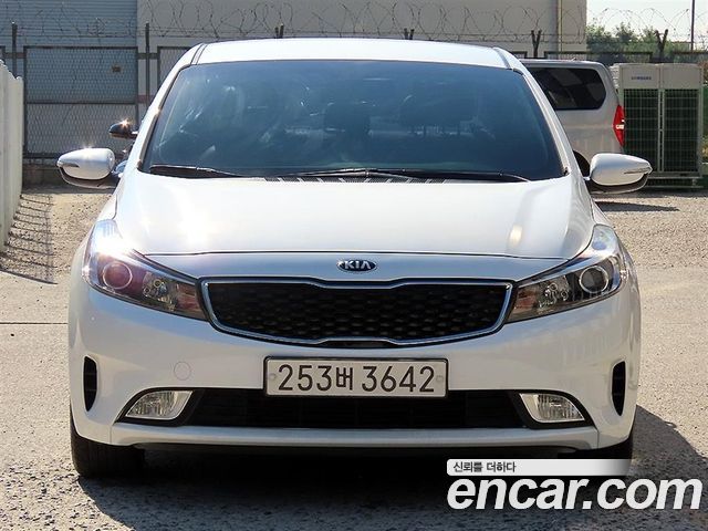 Kia K3 Trendy 2018 — фото 1