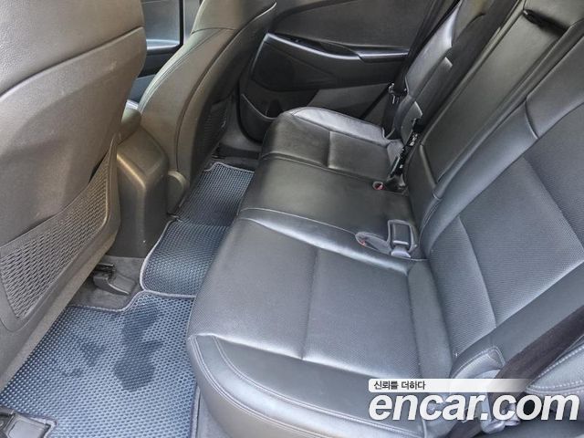 Hyundai Tucson Diesel 2.0 2WD Style 2016 — фото 15