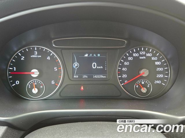 Kia Sorento Diesel 2.0 2WD Prestige 2015 — фото 10