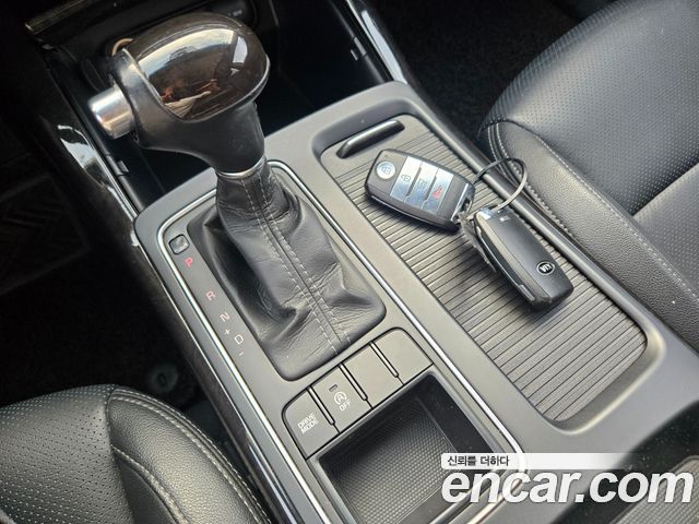Kia Sorento Diesel 2.0 2WD Prestige 2015 — фото 17