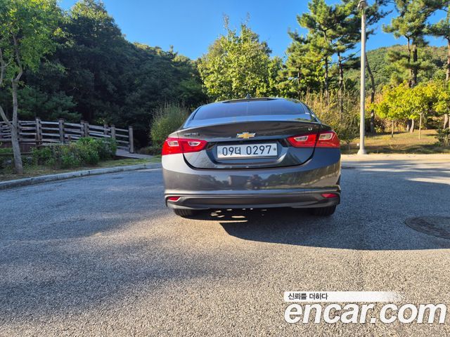 Chevrolet Malibu 1.5 Turbo LT Deluxe 2017 — фото 4