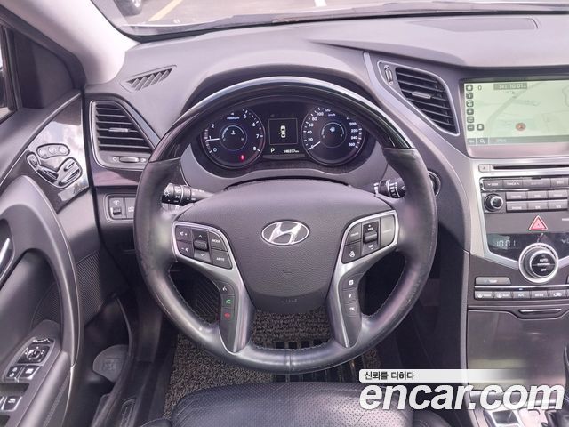 Hyundai Grandeur (HG) HG300 Exclusive 2016 — фото 7