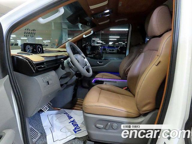 Hyundai Staria HEV 1.6 Lounge 9-Seater Mobility 2025 — фото 10