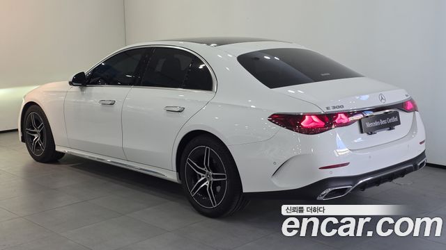 Mercedes-Benz E-Class (W214) E300 4MATIC AMG Line 2026 — фото 2