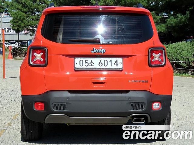 Jeep Renegade 2.4 Limited 2019 — фото 4
