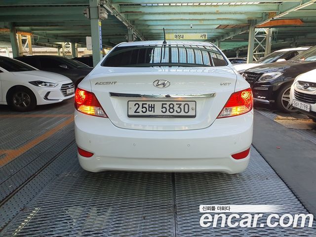 Hyundai Accent (New) Diesel 1.6 VGT Modern 2014 — фото 5
