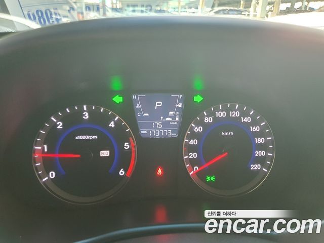 Hyundai Accent (New) Diesel 1.6 VGT Modern 2014 — фото 16