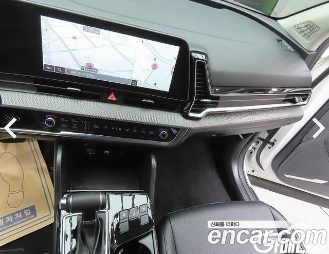 Kia Sportage (V) Diesel 2.0 2WD Trendy 2022 — фото 18