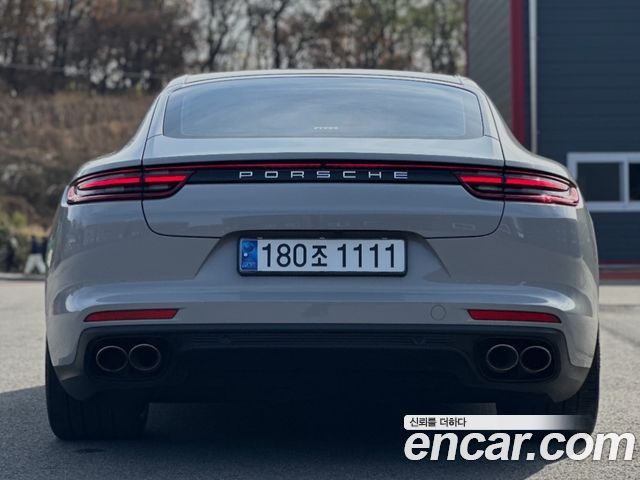 Porsche Panamera (971) 3.0 AWD 2018 — фото 2