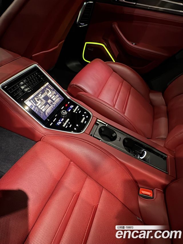 Porsche Panamera (971) 3.0 AWD 2018 — фото 5