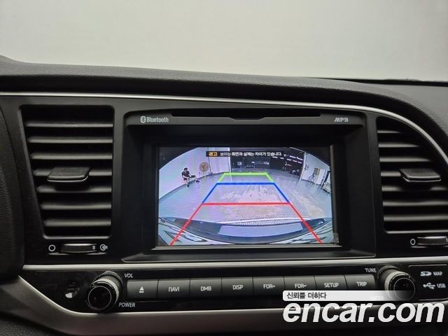 Hyundai Avante (AD) 1.6 LPI Style (Rental Car) 2016 — фото 18