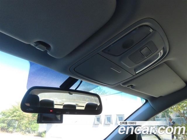 Kia K5 (II) 1.7 Diesel SX Prestige 2016 — фото 10