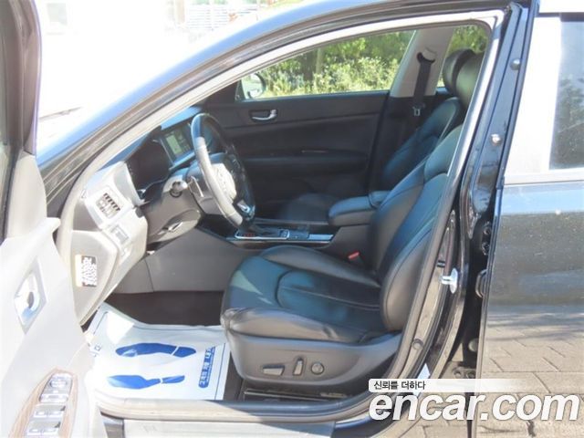 Kia K5 (II) 1.7 Diesel SX Prestige 2016 — фото 17