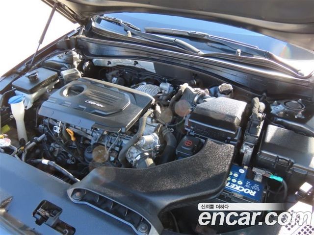 Kia K5 (II) 1.7 Diesel SX Prestige 2016 — фото 24