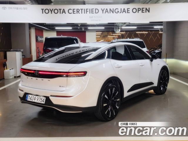 Toyota Crown Crossover 2.4 4WD Dual Boost HYbrid 2026 — фото 4