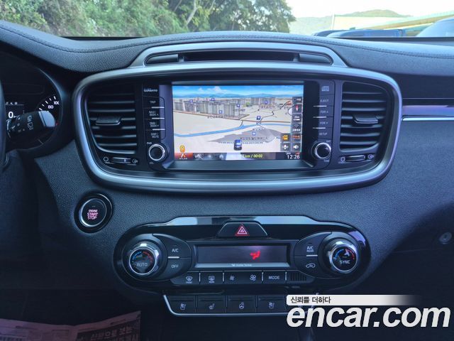 Kia Sorento Diesel 2.0 2WD Noblesse 2015 — фото 19