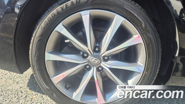 Hyundai Grandeur (HG) HG300 Premium 2015 — фото 5