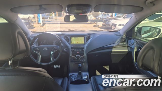 Hyundai Grandeur (HG) HG300 Premium 2015 — фото 7
