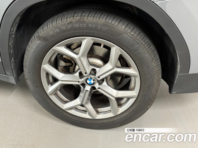 BMW X3 (G01) xDrive 20i 2022 — фото 5