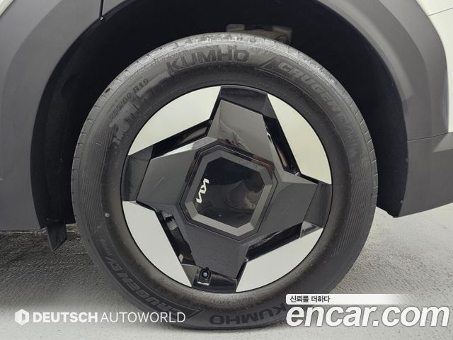 Kia EV9 Long Range 2WD Air 2024 — фото 24
