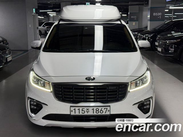 Kia Carnival Gasoline 9-Seater Hi-Limousine Noblesse Special 2020 — фото 1
