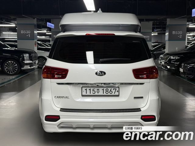 Kia Carnival Gasoline 9-Seater Hi-Limousine Noblesse Special 2020 — фото 3