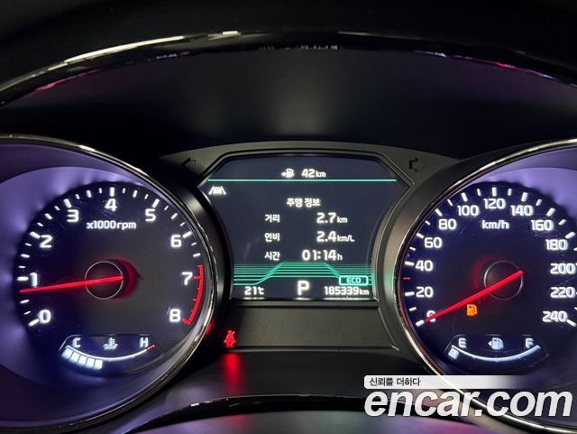 Kia Carnival Gasoline 9-Seater Hi-Limousine Noblesse Special 2020 — фото 8